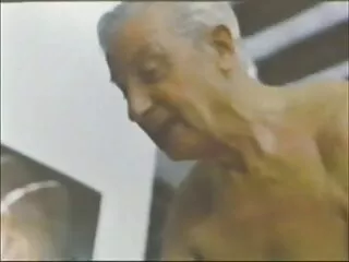 A videó pornó új házi készítésű gyűjteménye 2015-ben készült. A gyűjteményben számos videó található arról, pénzért baszik hogy a feleség szeretkezik a családban, a szülők pedig férjeik számára, de a férj is nyalogatja a feleségét. Van egy videó a szexről is, amelyben három varázsa, hogy örömet szerezzen egy embernek, aki minden oldalról lovagol. Szőke zuhanyozott cum, lovaglás, ló, szex,anális, harisnya, egységes, sokkal szórakoztatóbb tartalmaz egy gyűjtemény a videó.
