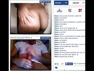 Míg a barna hajú lány reggelit készít magának, elégedett a vihar éjszakájával, Chloe Foster röviden elmondja a részleteket egy intim találkozásról leszbi anya lanya a szeretett emberekkel. Szőke, különös hangsúlyt fektetve a hely, a szex, az érzés, amikor megcsúszott a pénisz.